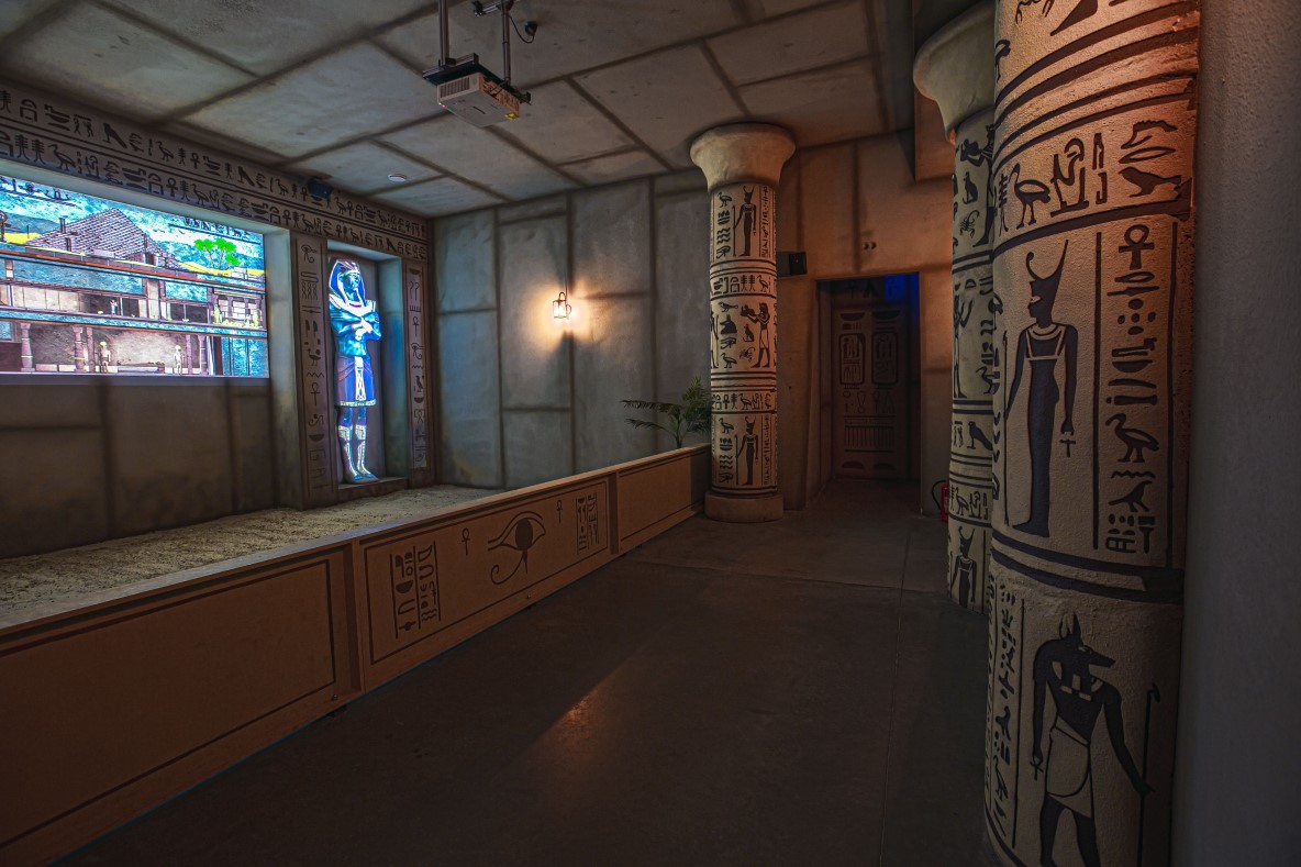 Piramida / Egipt Show – Park Ewolucji