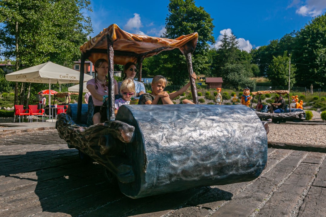 Pojazdy Flintstonów – zdjęcie 2
